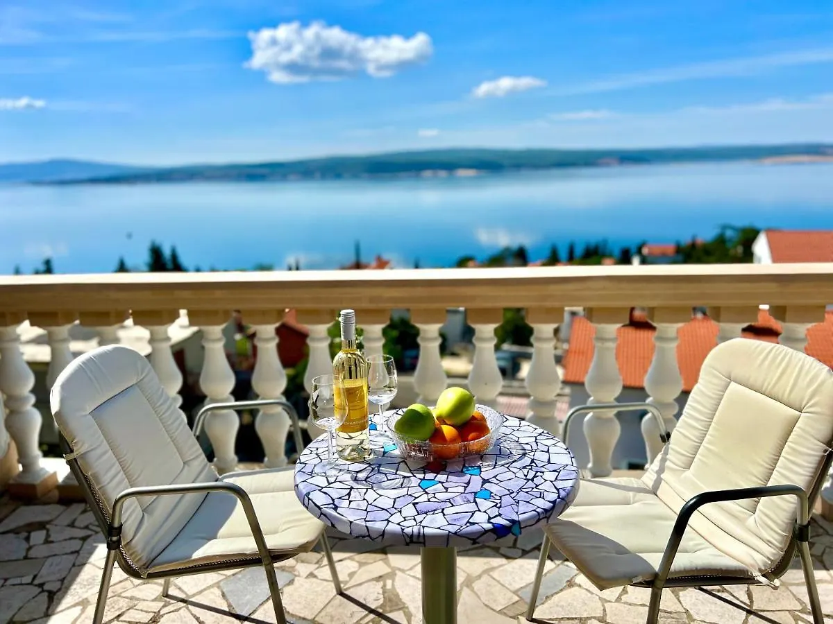 Apartmani Dream View Dramalj 0*,